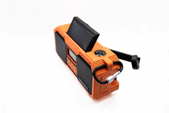 Oranje ACE noodradio met DAB/DAB+, crankradio, werking op zonne-energie, powerbank en zaklamp met USB-C poort