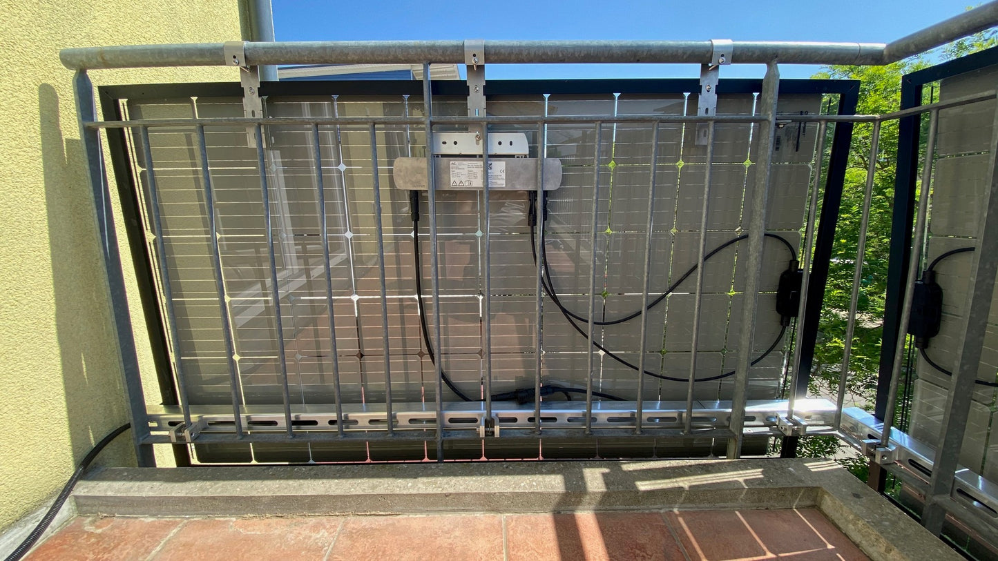 Balkonkraftwerk Komplettpaket 410 Wp für den Balkon (mit runden Stäben), Photovoltaikanlage
